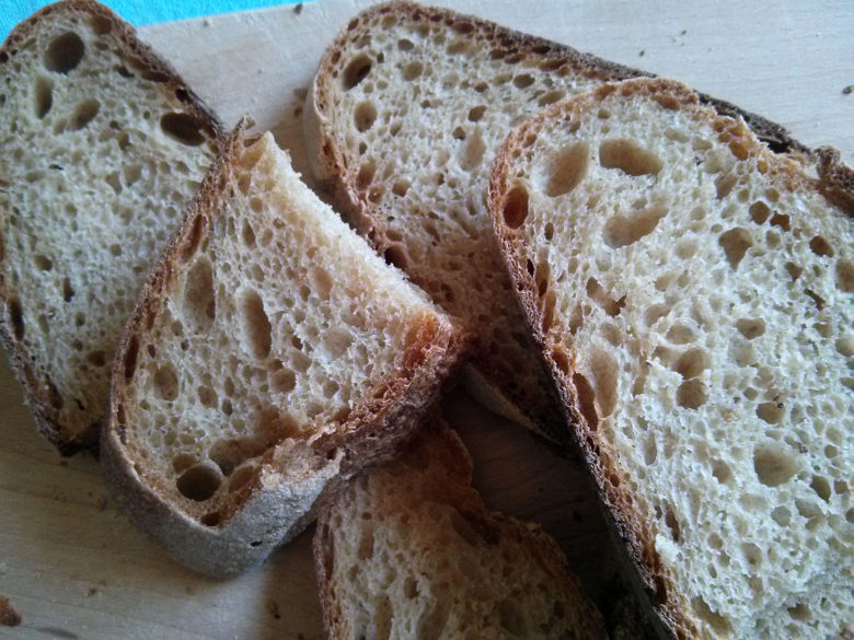 pane-farro-interno