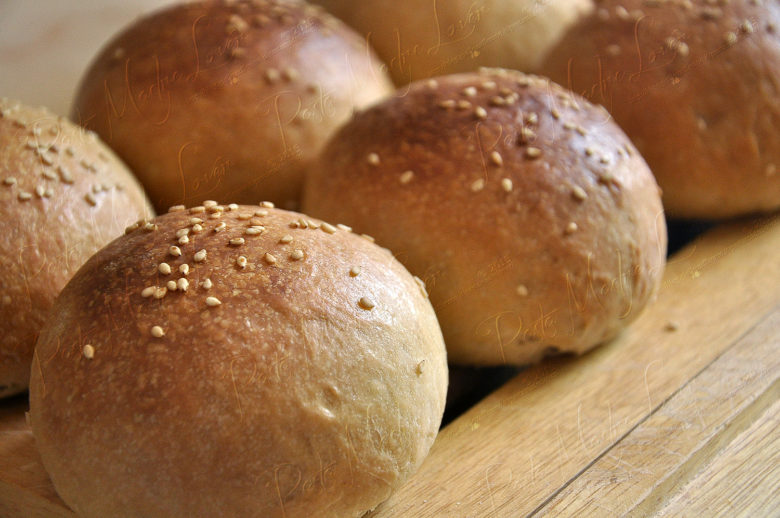 Burger Buns morbidi con Licoli