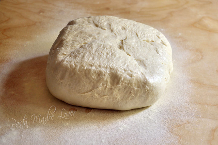 Pane annodato all'olio evo