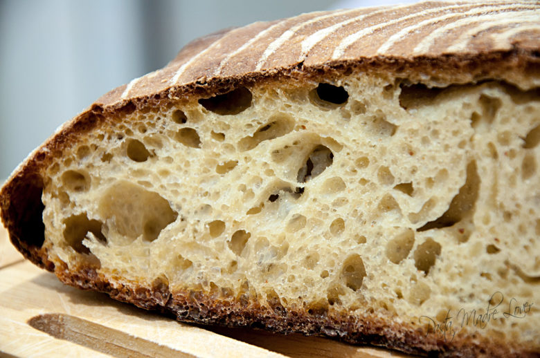 Pane di semola rimacinata di Altamura a lunga maturazione