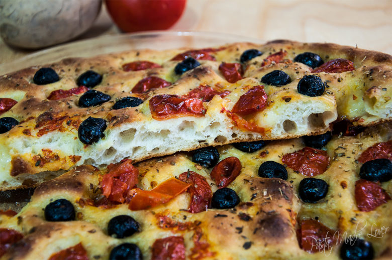 Focaccia barese