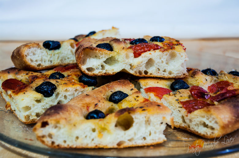 Focaccia barese