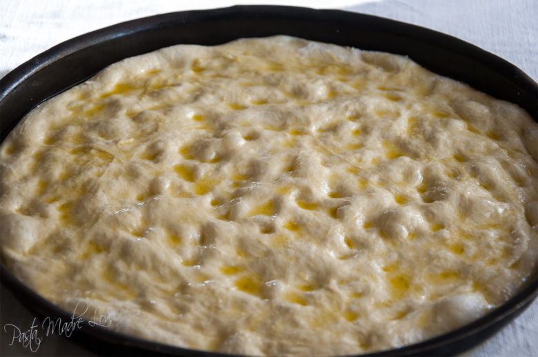 Focaccia barese, impasto base