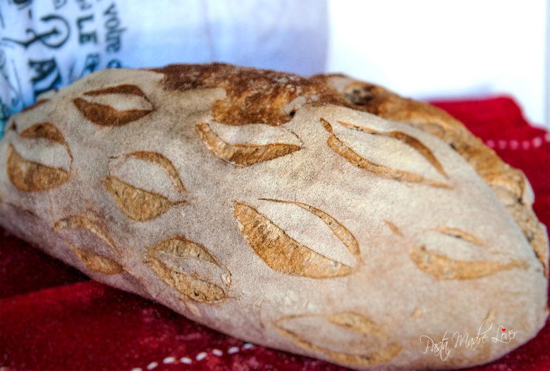 Pane di altri tempi con pasta di riporto