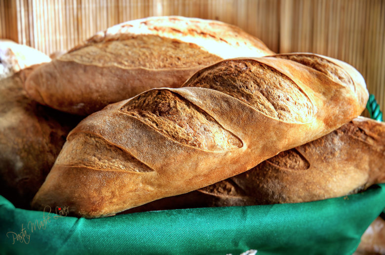 Batard, pane con miscela di farine di frumento tenero e duro