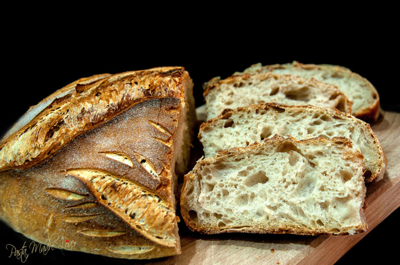 Pane senza impasto e senza pieghe