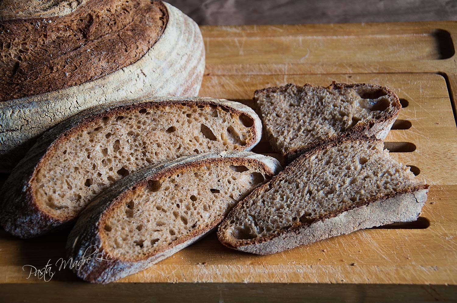 Thumbnail for Pane antico di Sicilia con farina di Tumminia
