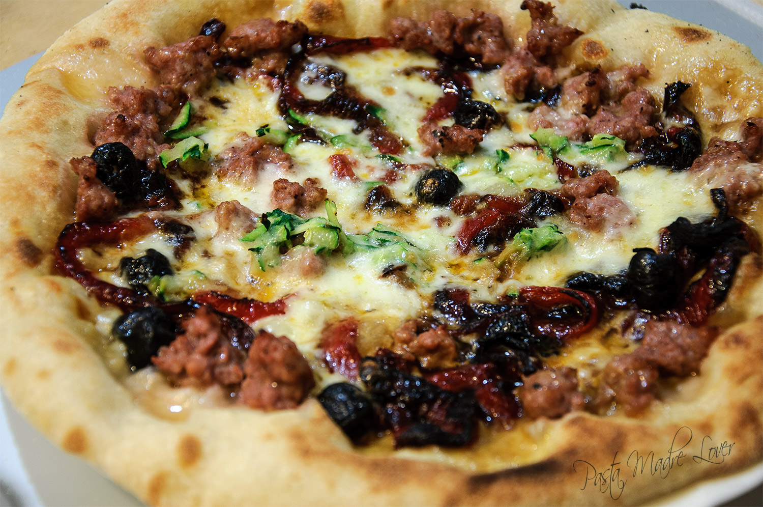 Thumbnail for Pizza al piatto fatta in casa – Montanara