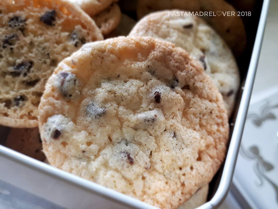 Chocolate chip cookies